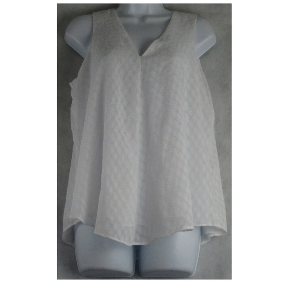 Calvin Klein Women's 100% Polyester Lined V-Neck Tank Top, White, XS
